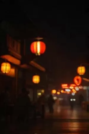 《白河旅情》竖版海报，河岸石阶与自行车剪影
